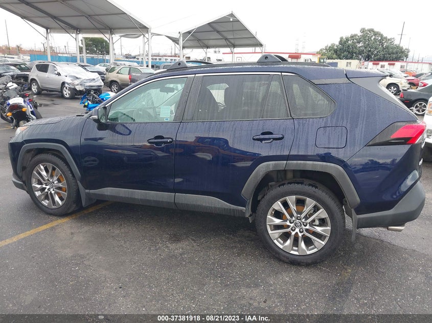 VIN 2T3C1RFVXKC019303 2019 TOYOTA RAV4 XLE PREMIUM
