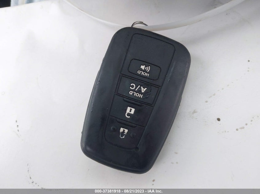 VIN 2T3C1RFVXKC019303 2019 TOYOTA RAV4 XLE PREMIUM