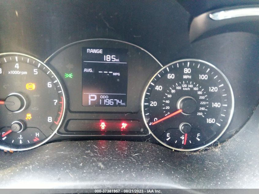 2016 KIA FORTE 5-DOOR LX - KNAFK5A8XG5584598