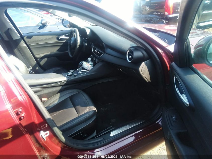 2017 ALFA ROMEO GIULIA - ZARFAEDN8H7547486