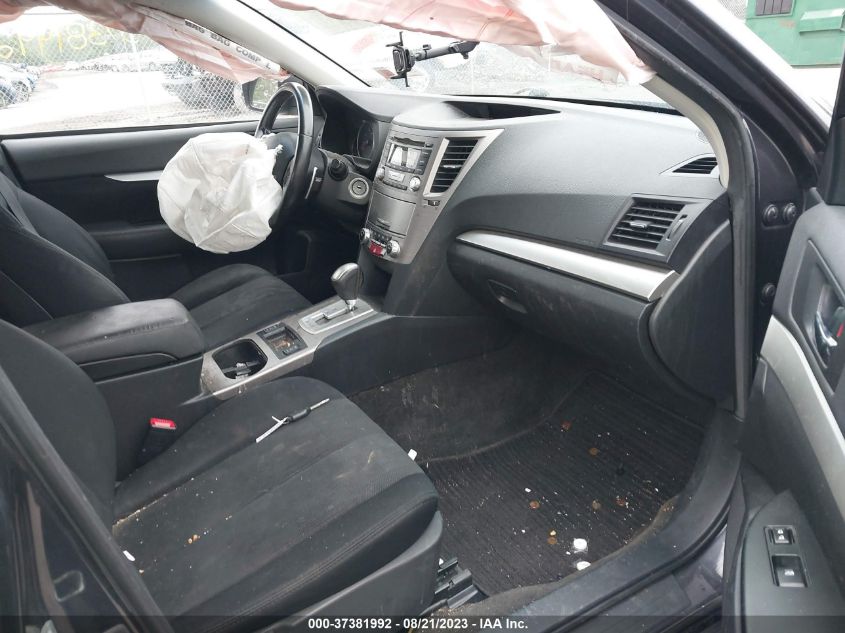 2013 SUBARU LEGACY 2.5I PREMIUM - 4S3BMBC67D3046194