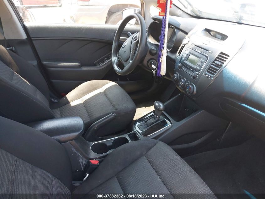 2017 KIA FORTE LX - 3KPFK4A76HE045471