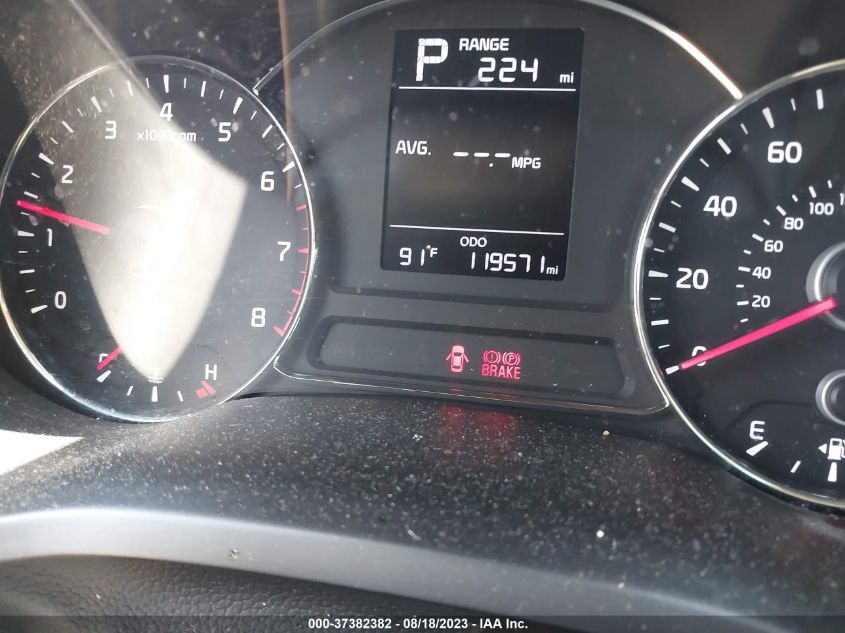 2017 KIA FORTE LX - 3KPFK4A76HE045471
