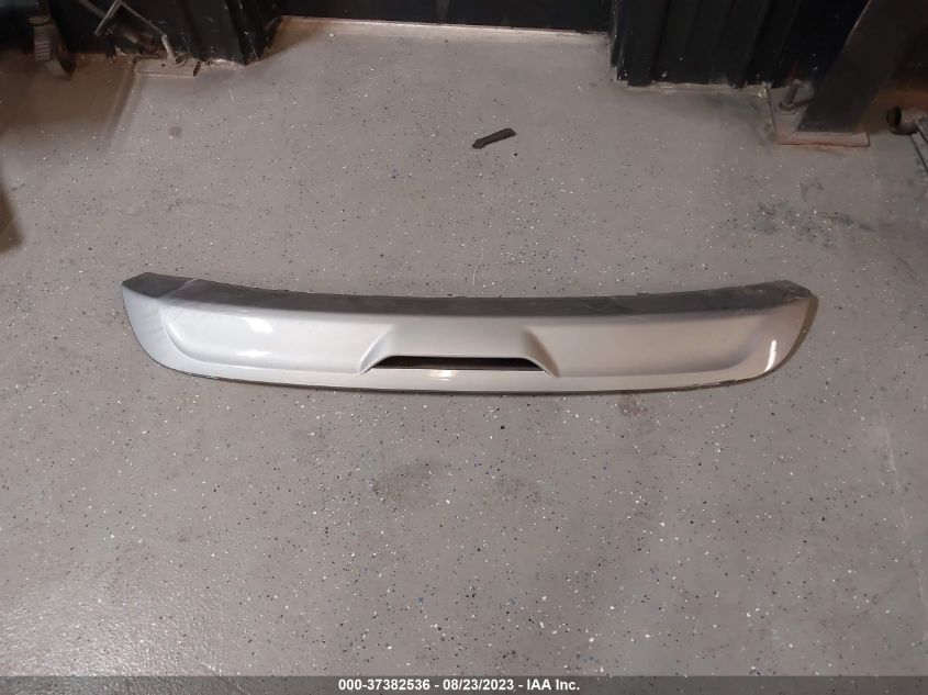2023 CHEVROLET BOLT EUV LT 1G1FY6S08P4103164