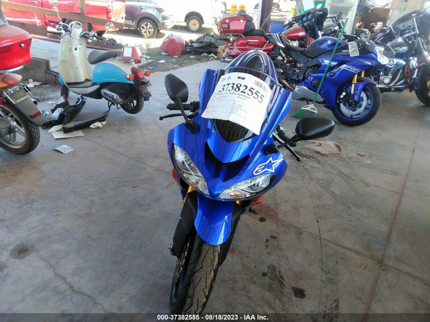 2004 KAWASAKI NINJA ZX 10R JKAZXCC144A000618