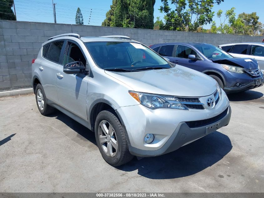 2014 TOYOTA RAV4 XLE - JTMWFREV6EJ013967