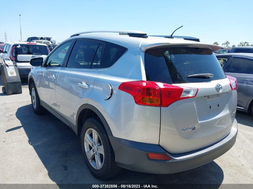 2014 TOYOTA RAV4 XLE - JTMWFREV6EJ013967