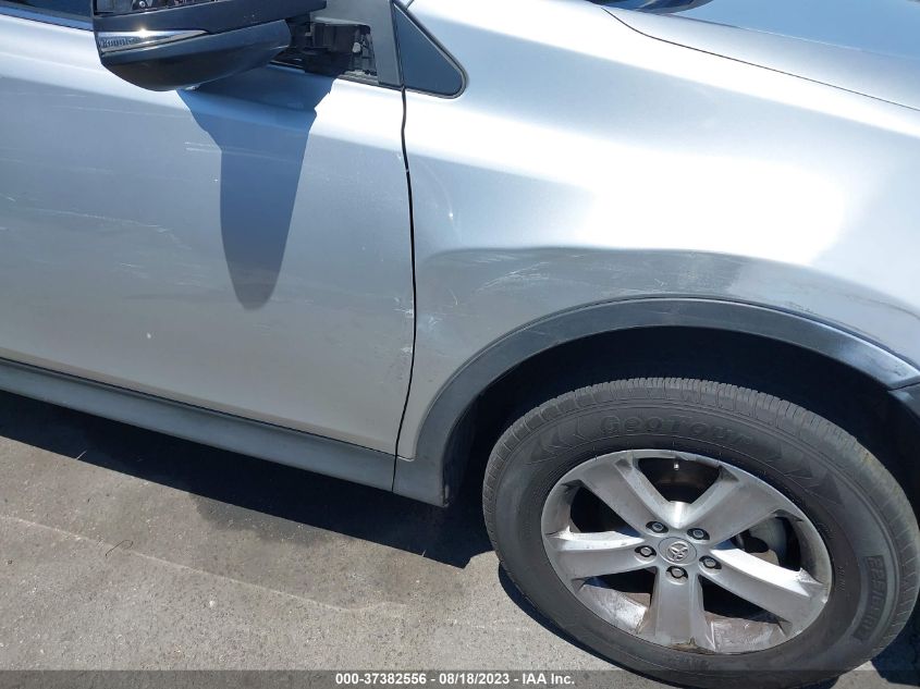 2014 TOYOTA RAV4 XLE - JTMWFREV6EJ013967