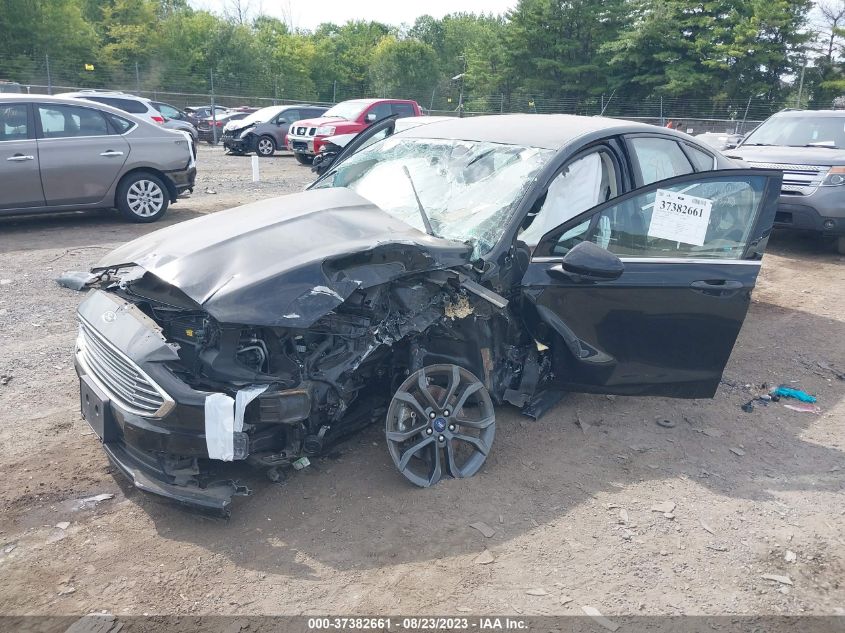 2018 FORD FUSION SE - 3FA6P0H93JR157330