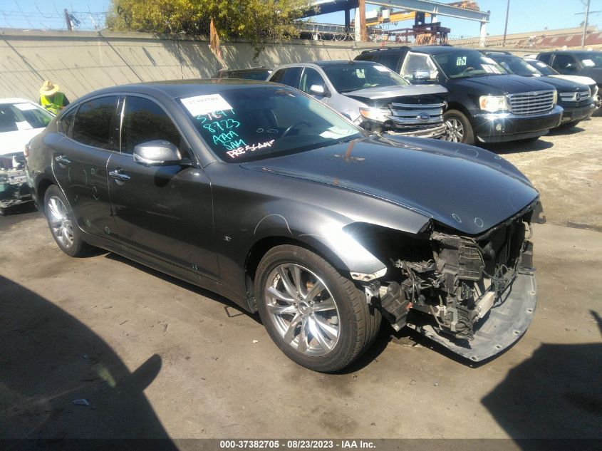 2018 INFINITI Q70 3.7 LUXE - JN1BY1AP3JM180431