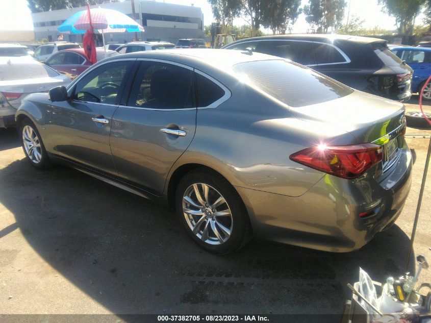 2018 INFINITI Q70 3.7 LUXE - JN1BY1AP3JM180431