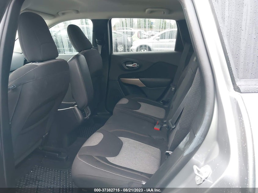 VIN 1C4PJLAB2HW654701 2017 JEEP CHEROKEE ALTITUDE