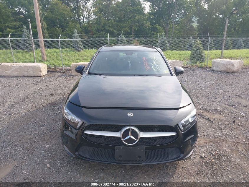2020 MERCEDES-BENZ A 220 4MATIC WDD3G4FB5LW037433