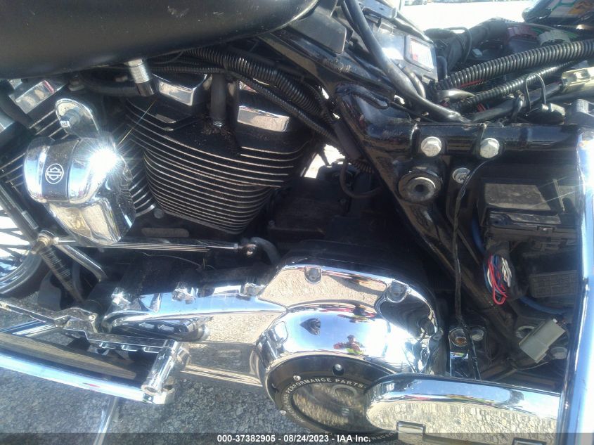 2017 HARLEY-DAVIDSON FLHXS STREET GLIDE SPECIAL - 1HD1KRC11HB659646