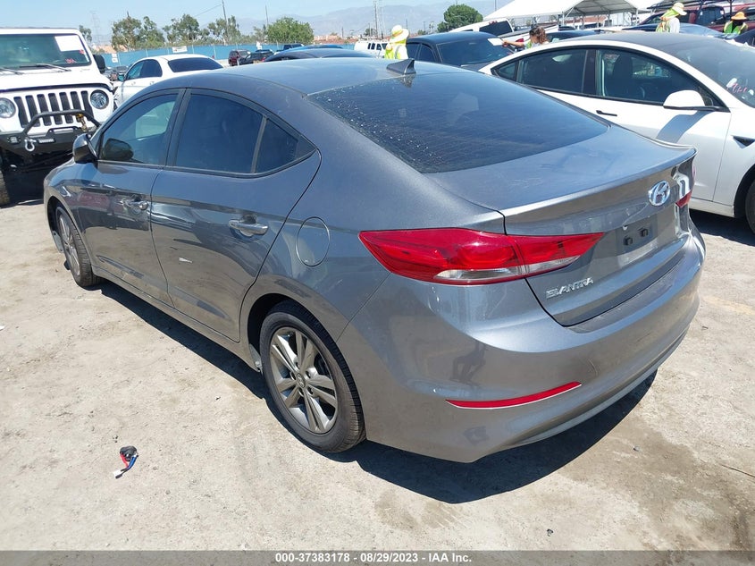 VIN 5NPD84LF7JH287228 2018 HYUNDAI ELANTRA SEL