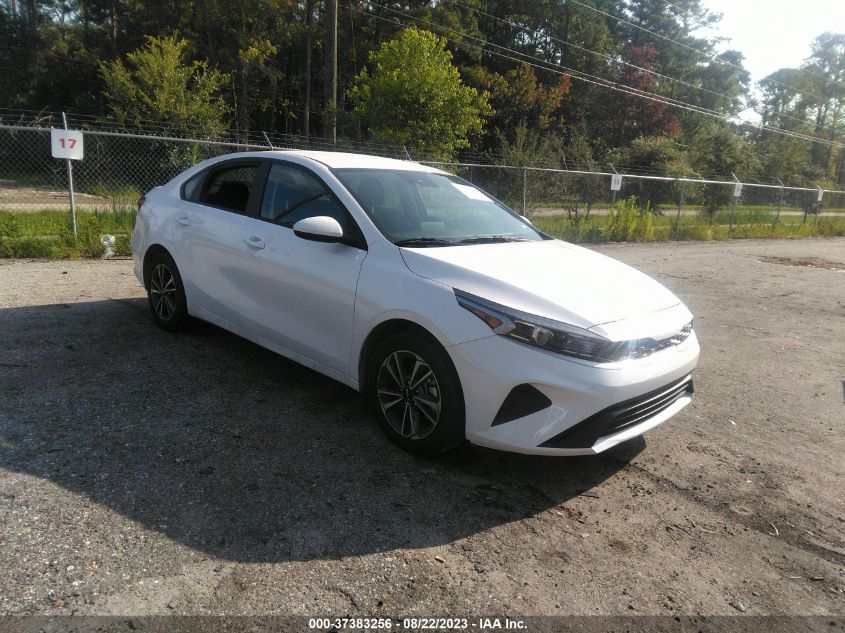2023 KIA FORTE LXS - 3KPF24AD1PE602355