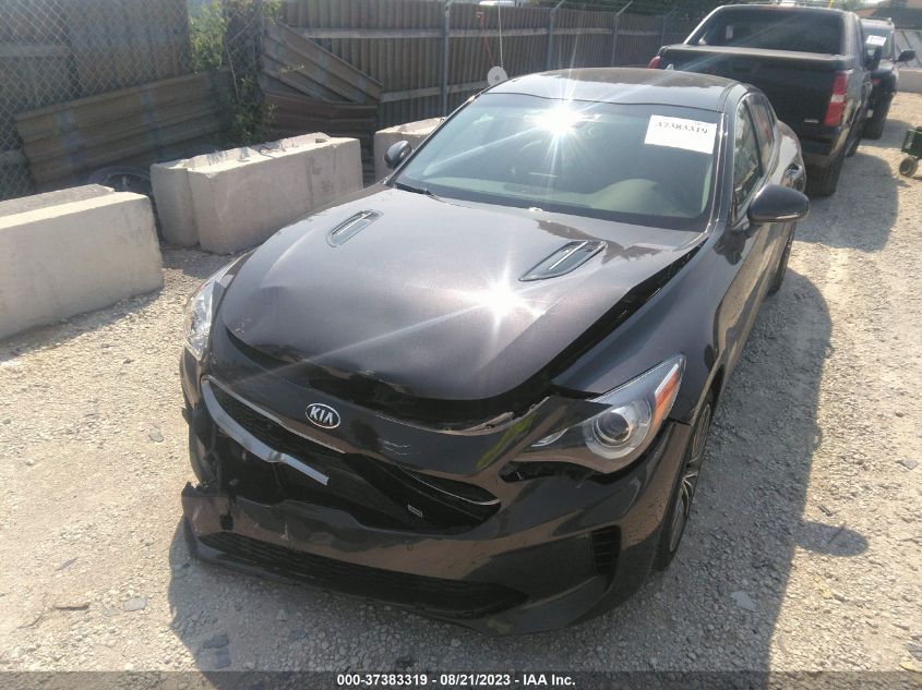2019 KIA STINGER BASE - KNAE15LA4K6053995