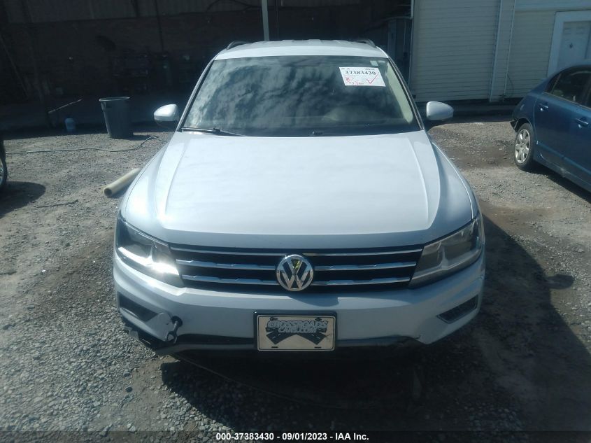 2018 VOLKSWAGEN TIGUAN SEL/SE - 3VV2B7AX6JM159449