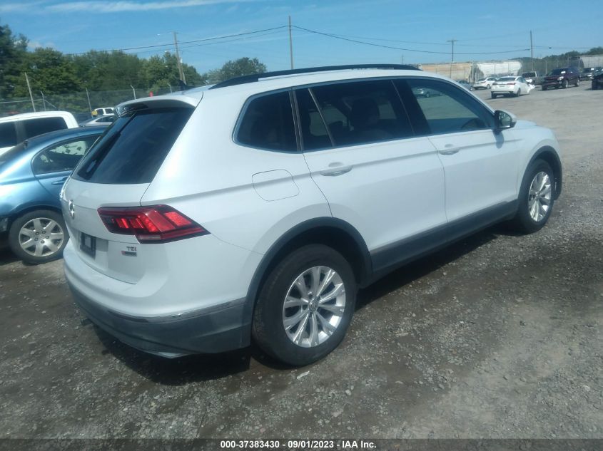 2018 VOLKSWAGEN TIGUAN SEL/SE - 3VV2B7AX6JM159449