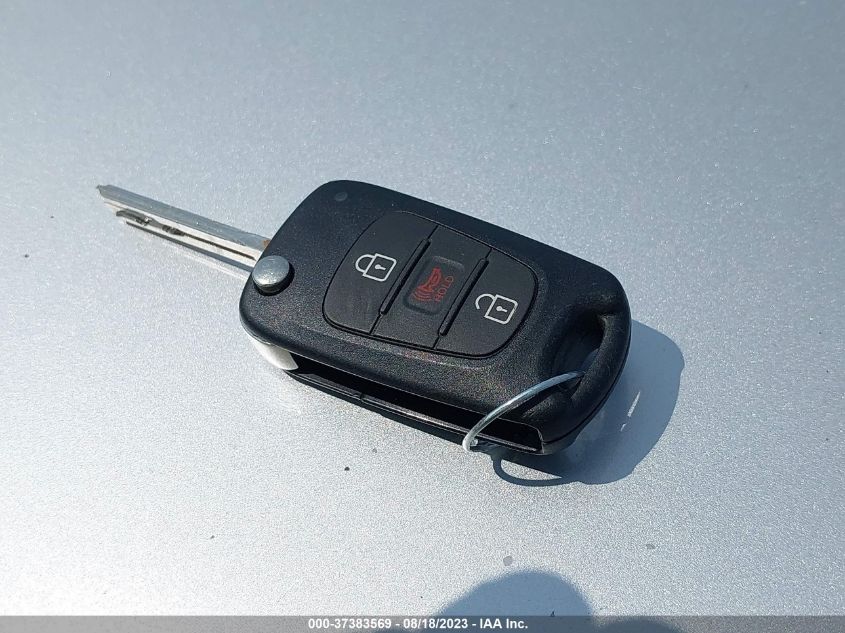 2013 KIA SPORTAGE LX - KNDPB3A2XD7488400
