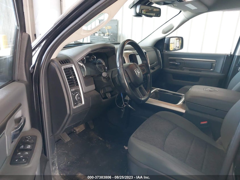 VIN 1C6RR7LG9HS839781 2017 RAM 1500