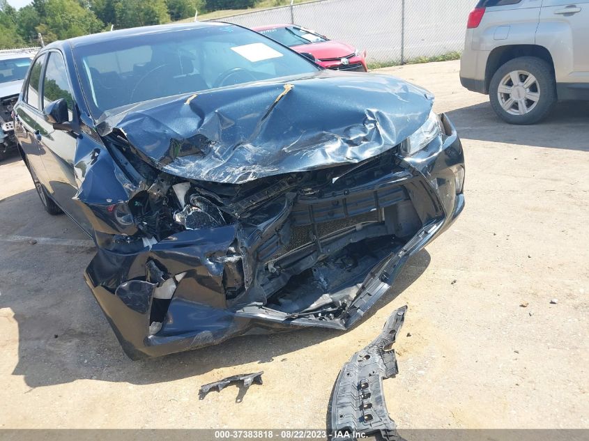 2015 TOYOTA CAMRY SE - 4T1BF1FK4FU057272