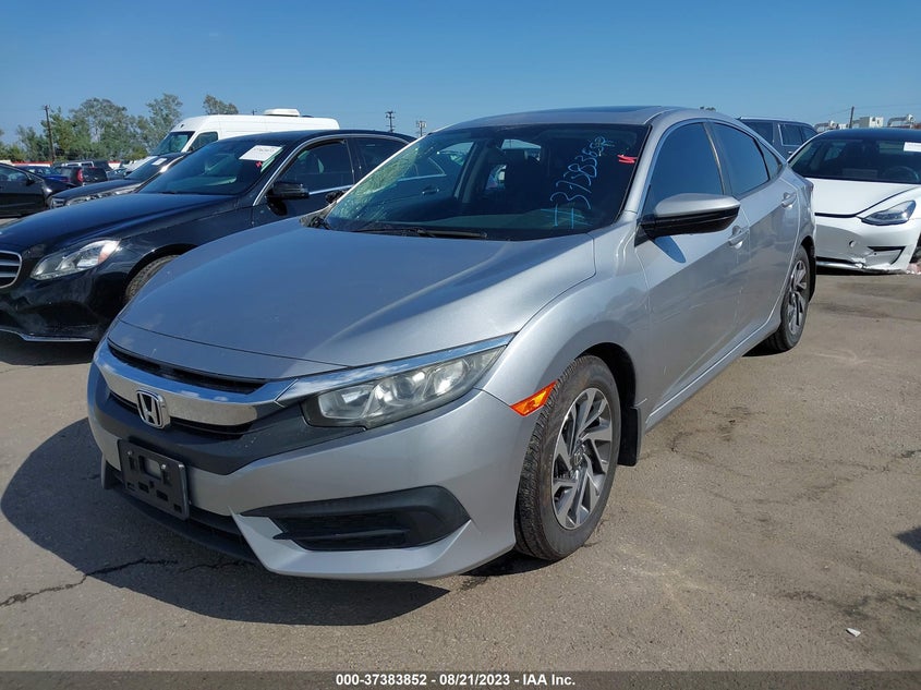 VIN 2HGFC2F74JH536370 2018 HONDA CIVIC SEDAN EX
