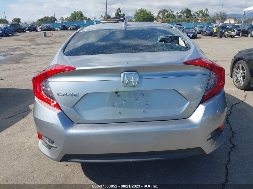 VIN 2HGFC2F74JH536370 2018 HONDA CIVIC SEDAN EX