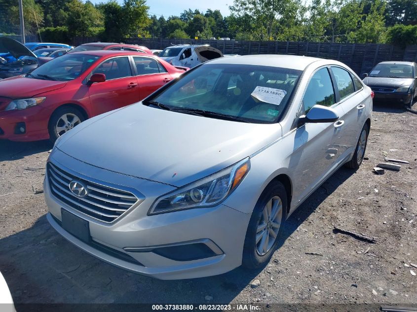 2016 HYUNDAI SONATA 2.4L SE - 5NPE24AF3GH284280