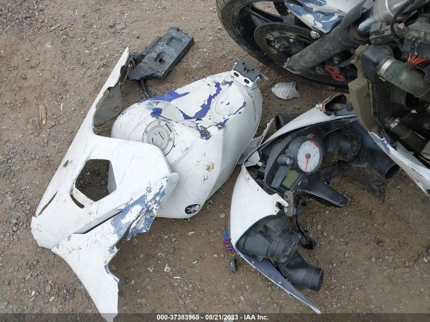 2004 YAMAHA YZFR6 L JYARJ06E94A013705