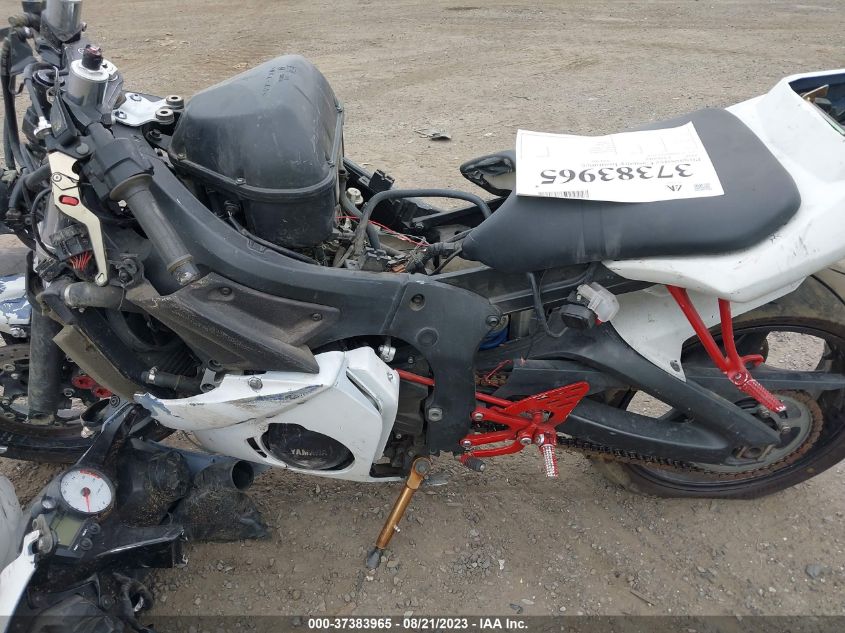 2004 YAMAHA YZFR6 L JYARJ06E94A013705