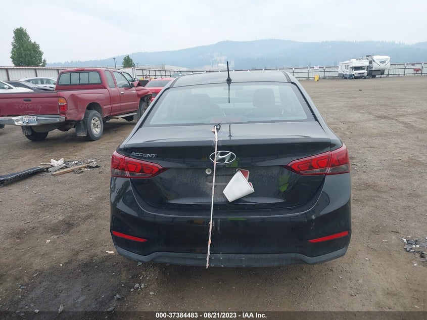 VIN 3KPC24A31KE085318 2019 HYUNDAI ACCENT SE