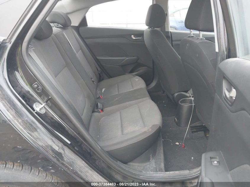 VIN 3KPC24A31KE085318 2019 HYUNDAI ACCENT SE