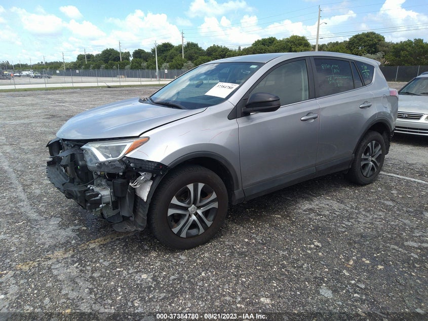 VIN 2T3ZFREV2JW467691 2018 TOYOTA RAV4 LE