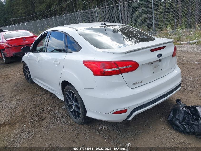 2016 FORD FOCUS SE - 1FADP3F29GL276327