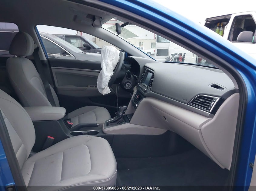 VIN 5NPD84LF6JH245259 2018 HYUNDAI ELANTRA SEL