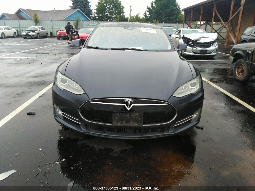 2014 TESLA MODEL S - 5YJSA1H2XEFP67557