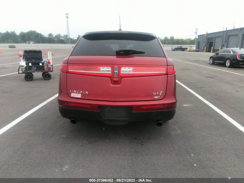 2014 LINCOLN MKT ECOBOOST - 2LMHJ5AT7EBL58692