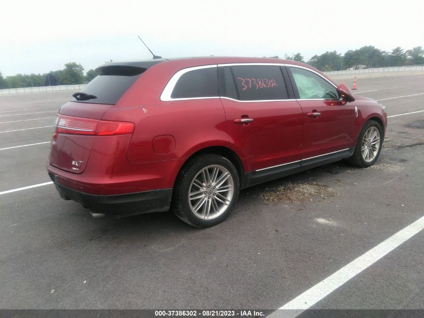 2014 LINCOLN MKT ECOBOOST - 2LMHJ5AT7EBL58692