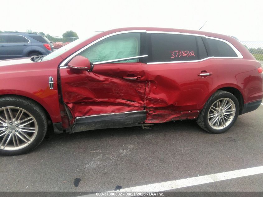 2014 LINCOLN MKT ECOBOOST - 2LMHJ5AT7EBL58692