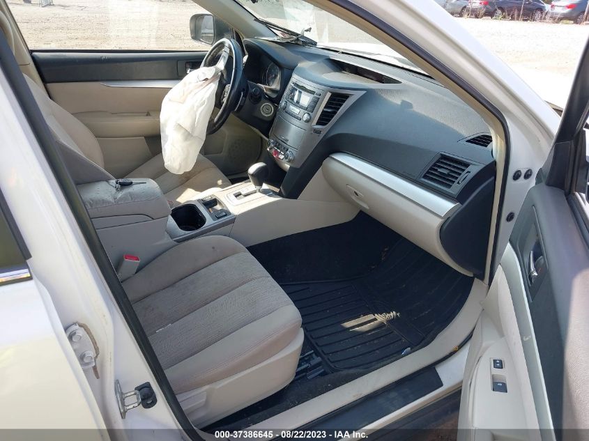 2013 SUBARU OUTBACK 2.5I PREMIUM - 4S4BRCCC2D3201677