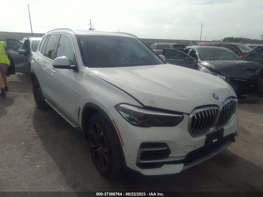 BMW-X5-5UXCR6C03N9N04772