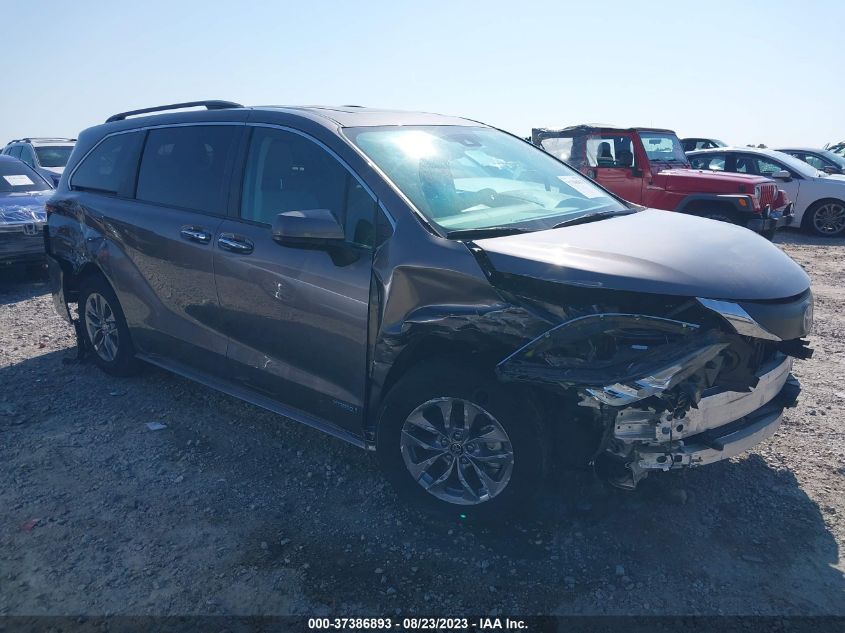 2021 TOYOTA SIENNA XLE - 5TDYRKEC7MS004914