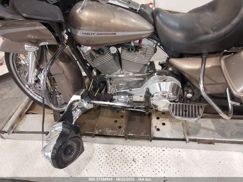2004 HARLEY-DAVIDSON FLTRI 1HD1FSW174Y603824