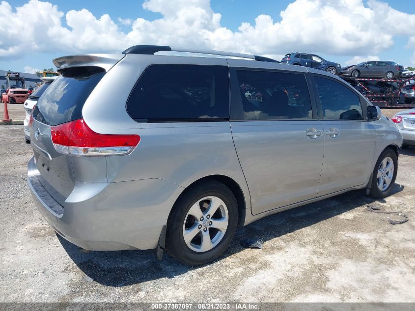 2013 TOYOTA SIENNA LE - 5TDKK3DC4DS356589