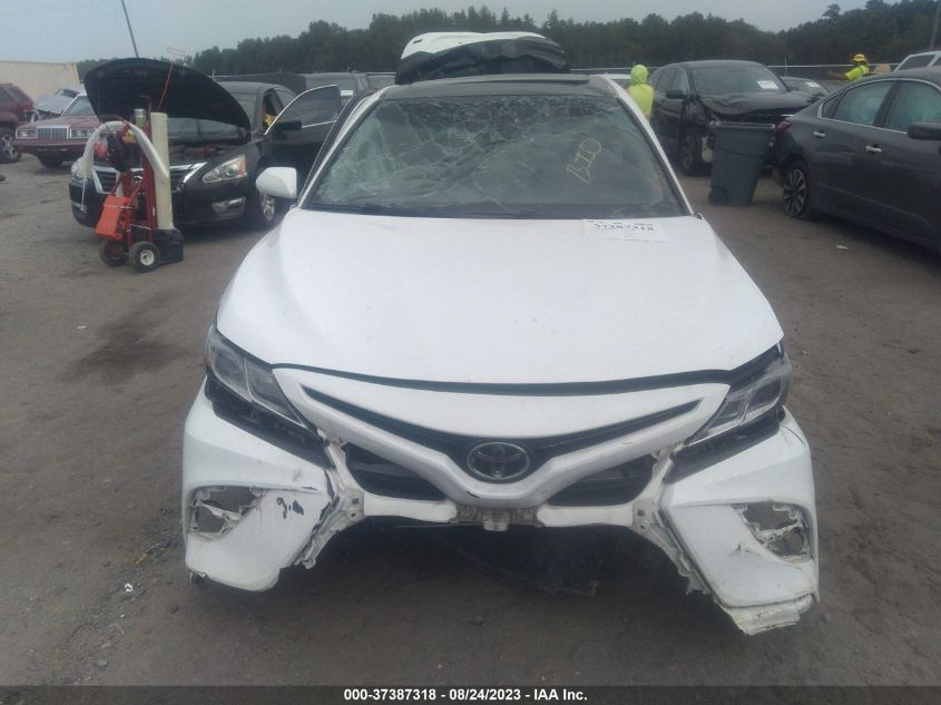 2018 TOYOTA CAMRY LE/SE/XLE/L - 4T1B11HKXJU673790