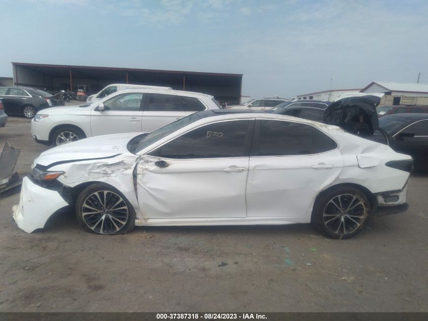 2018 TOYOTA CAMRY LE/SE/XLE/L - 4T1B11HKXJU673790