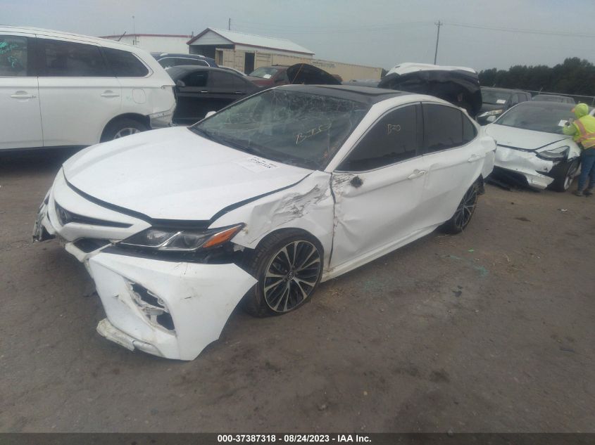 2018 TOYOTA CAMRY LE/SE/XLE/L - 4T1B11HKXJU673790