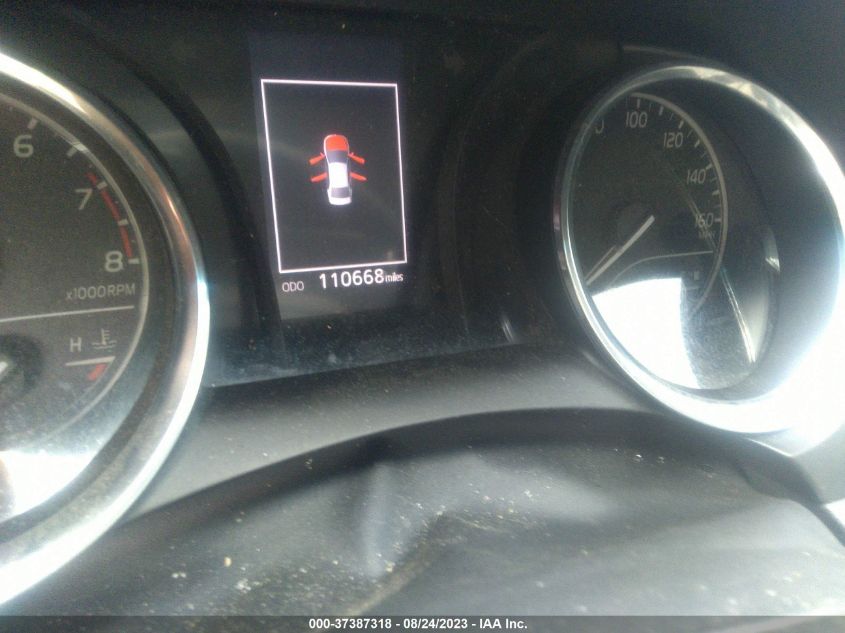 2018 TOYOTA CAMRY LE/SE/XLE/L - 4T1B11HKXJU673790