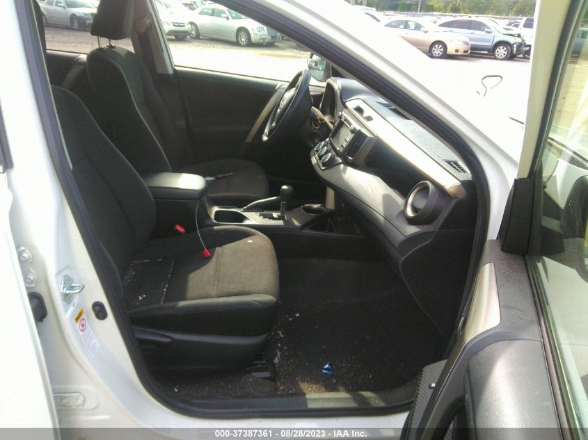 2015 TOYOTA RAV4 LE - JTMBFREV8FJ036683